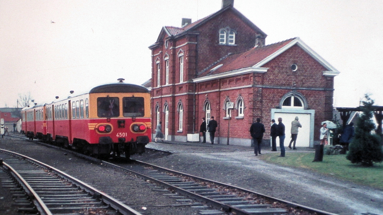 La gare de Villers le Gambon