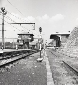 Z03912B.jpg