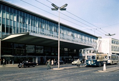 K00142c.jpg