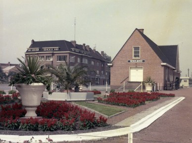 K00120B.jpg